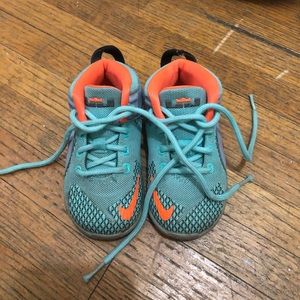 Nike Shoes Size 6C